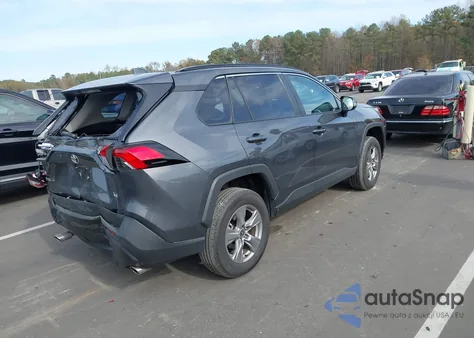 2023 Toyota Rav4 Xle z USA, uszkodzony, nr VIN 2T3W1RFV2PW291900